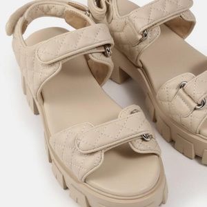 Cream quilted sandals - never worn